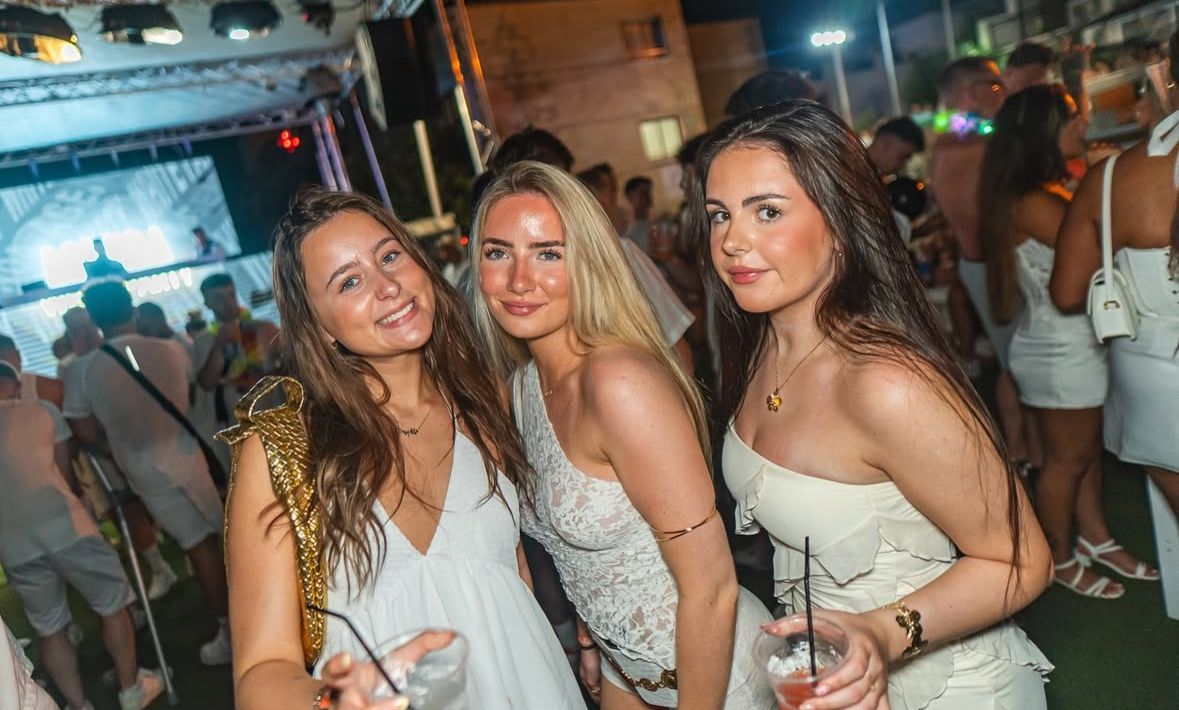 AGENDA WEISSE PARTY