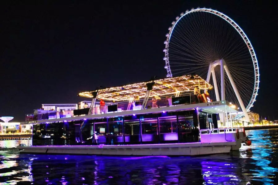 AIN WHEEL HOUSEBOAT TOUR