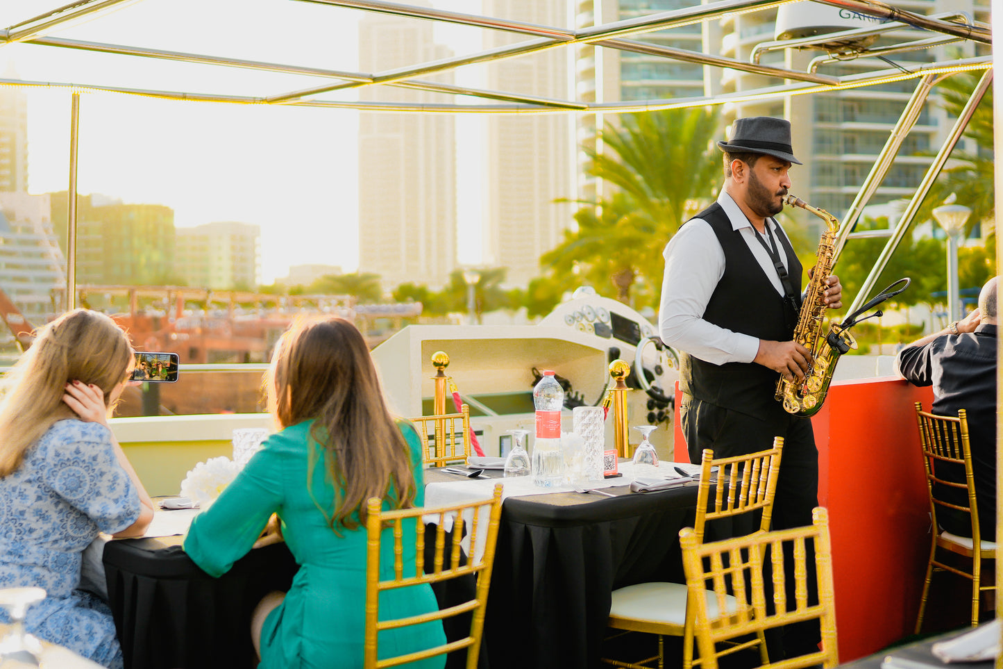 SUNSET & DINNER CRUISE