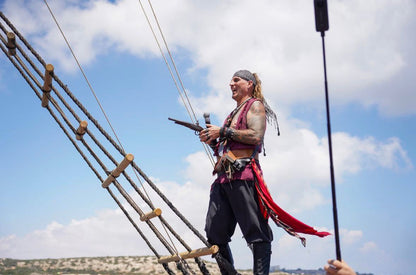 BLACK PEARL PIRATE BOAT