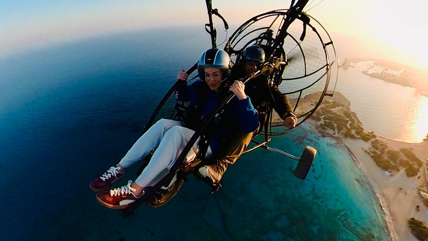 DOŚWIADCZENIE Z LOTU PARAMOTOREM AYIA NAPA