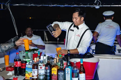 ALL INCLUSIVE SUPERYACHT NIGHT PARTY