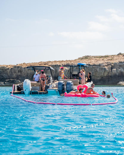 YACHT-ON-PARTY