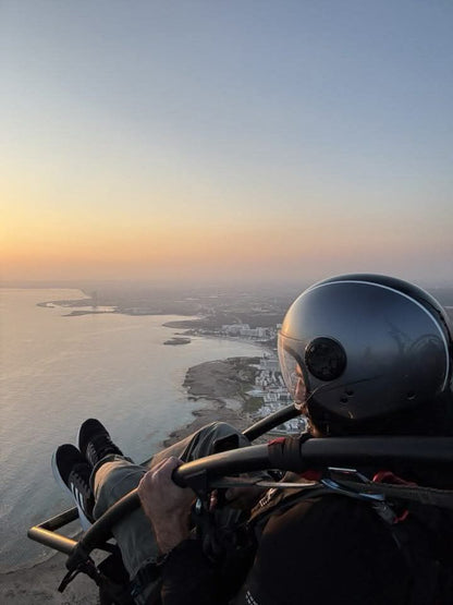 DOŚWIADCZENIE Z LOTU PARAMOTOREM AYIA NAPA